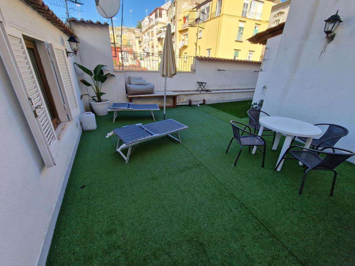 نابولي Montesanto Top Terrace II Apartment المظهر الخارجي الصورة